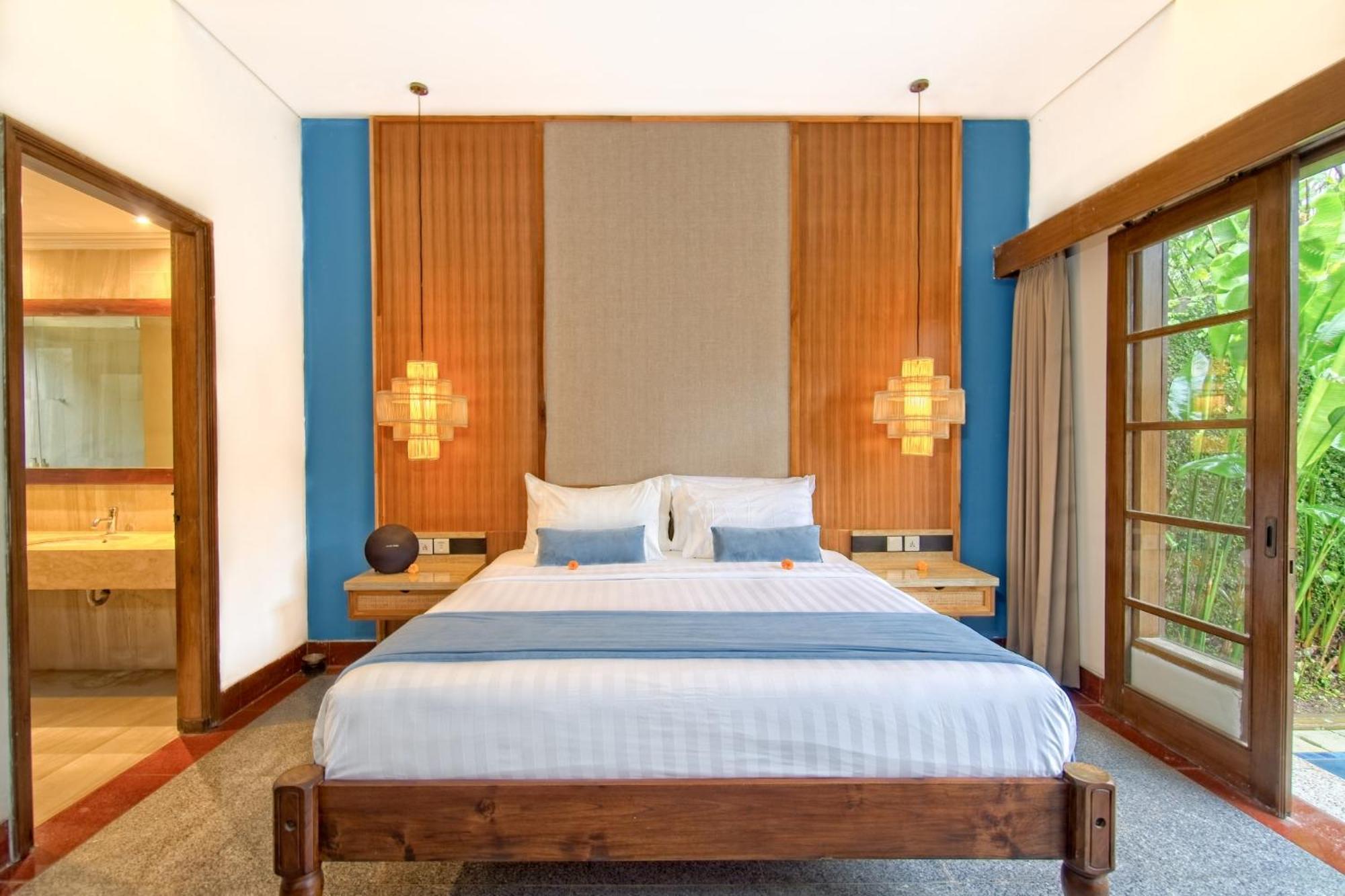Kecapi Villa Seminyak By Ini Vie Hospitality Экстерьер фото